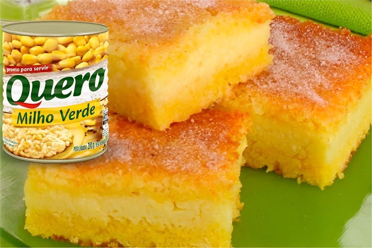 Bolo de milho cremoso com milho de latinha fácil de fazer rápido e delicioso