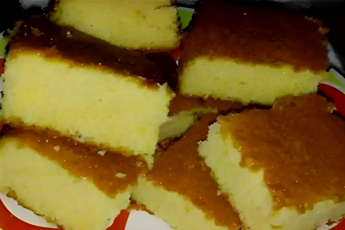 Bolo mineiro da fazenda feito no liquidificador é só bater os ingredientes e assar