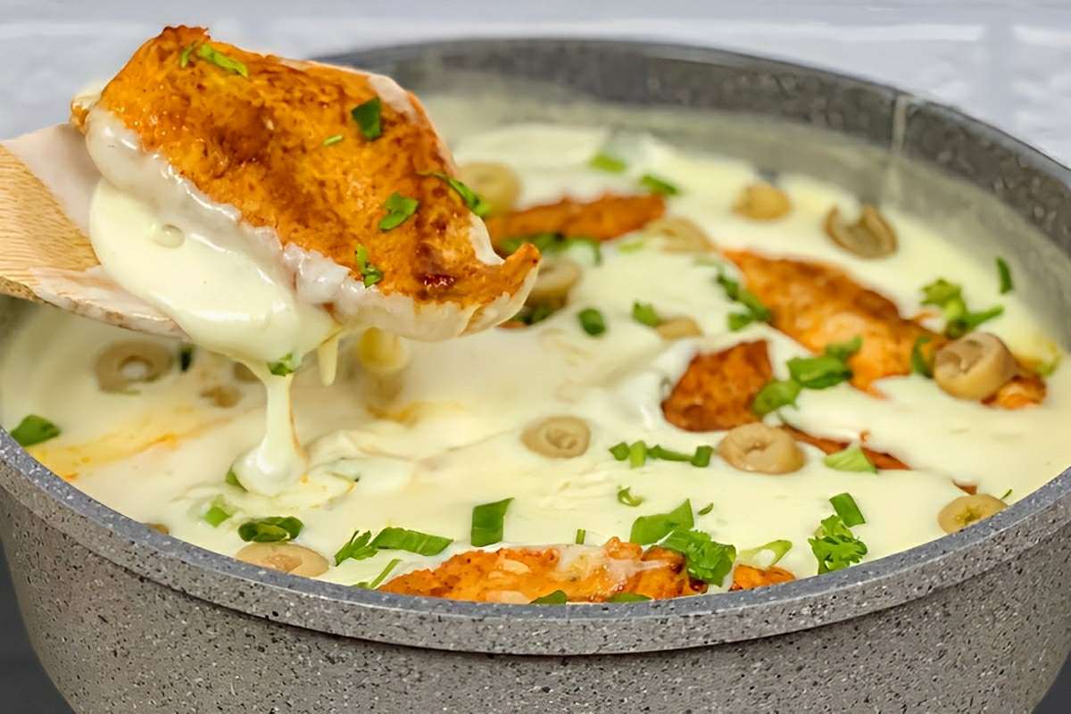 Frango cremoso de restaurante chique uma receita deliciosa e perfeita para o almoço em família