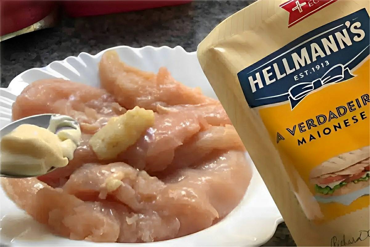 Frango duro e seco nunca mais agora só faço frango na maionese muito prático suculento e delicioso