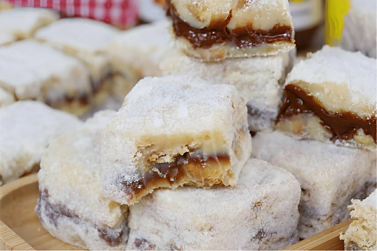 Palha italiana de Leite Ninho com Nutella deliciosa fácil de fazer e perfeita para a sobremesa