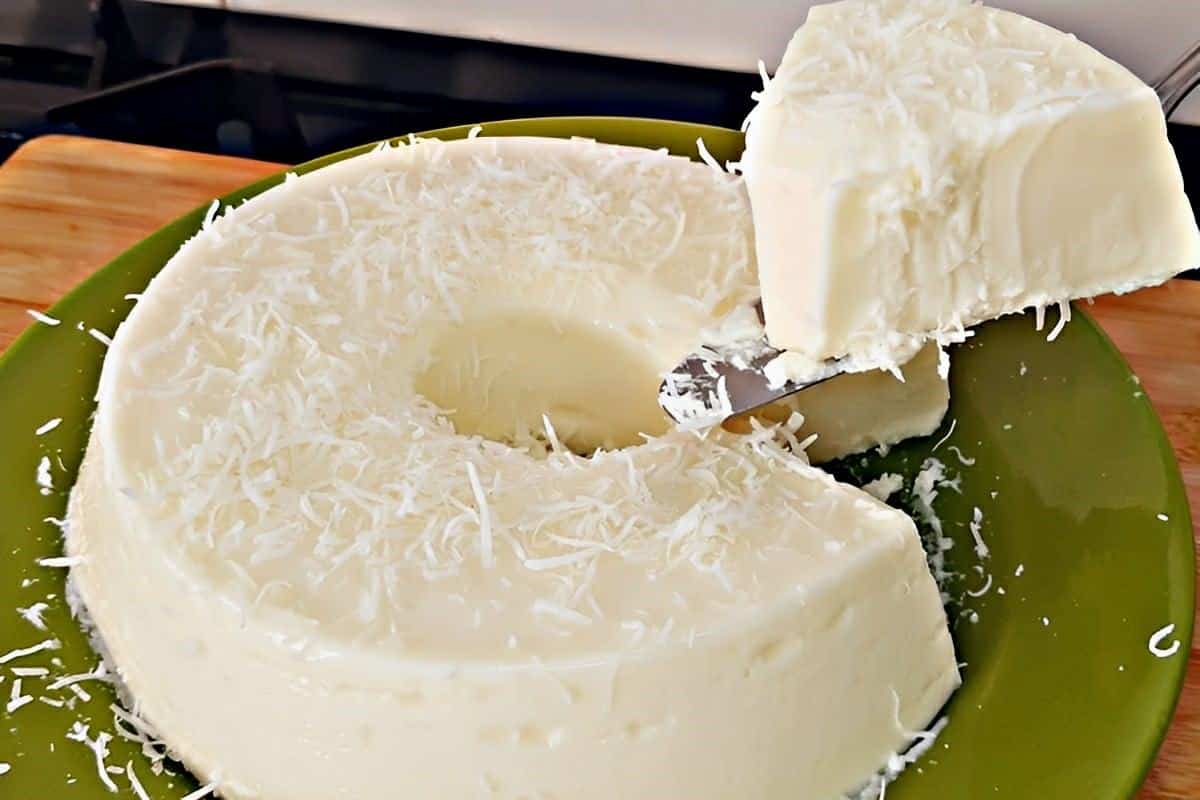 Sobremesa engorda marido simples prática e deliciosa é só bater os ingredientes e levar para gelar