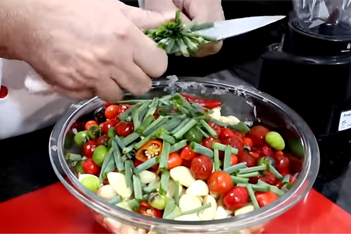 Tempero completo para usar em qualquer tipo de prato salgado e facilitar o dia a dia na cozinha