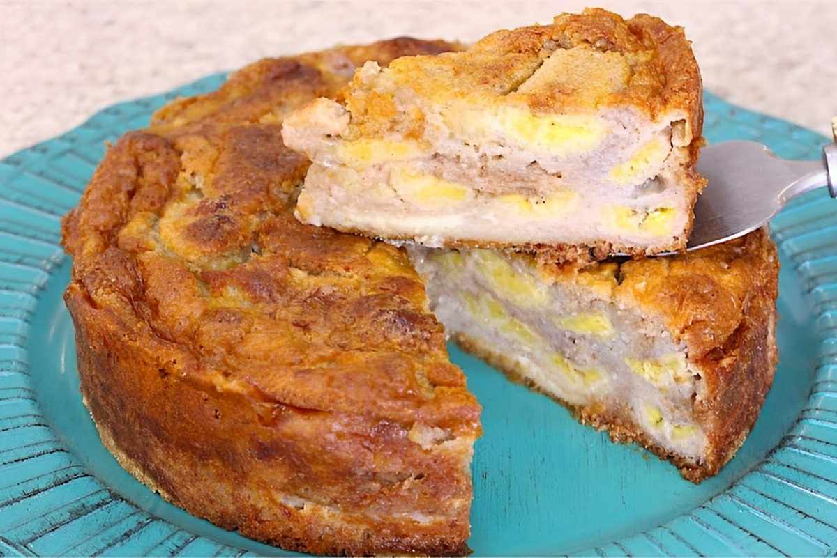 Torta de banana sem massa é só fazer camadas com os ingredientes e levar para assar