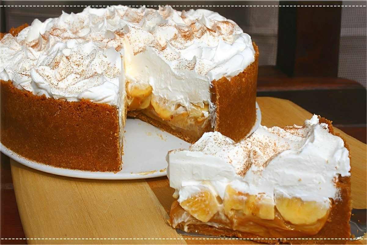 Banoffee simples e feita com poucos ingredientes para adoçar seu fim de semana