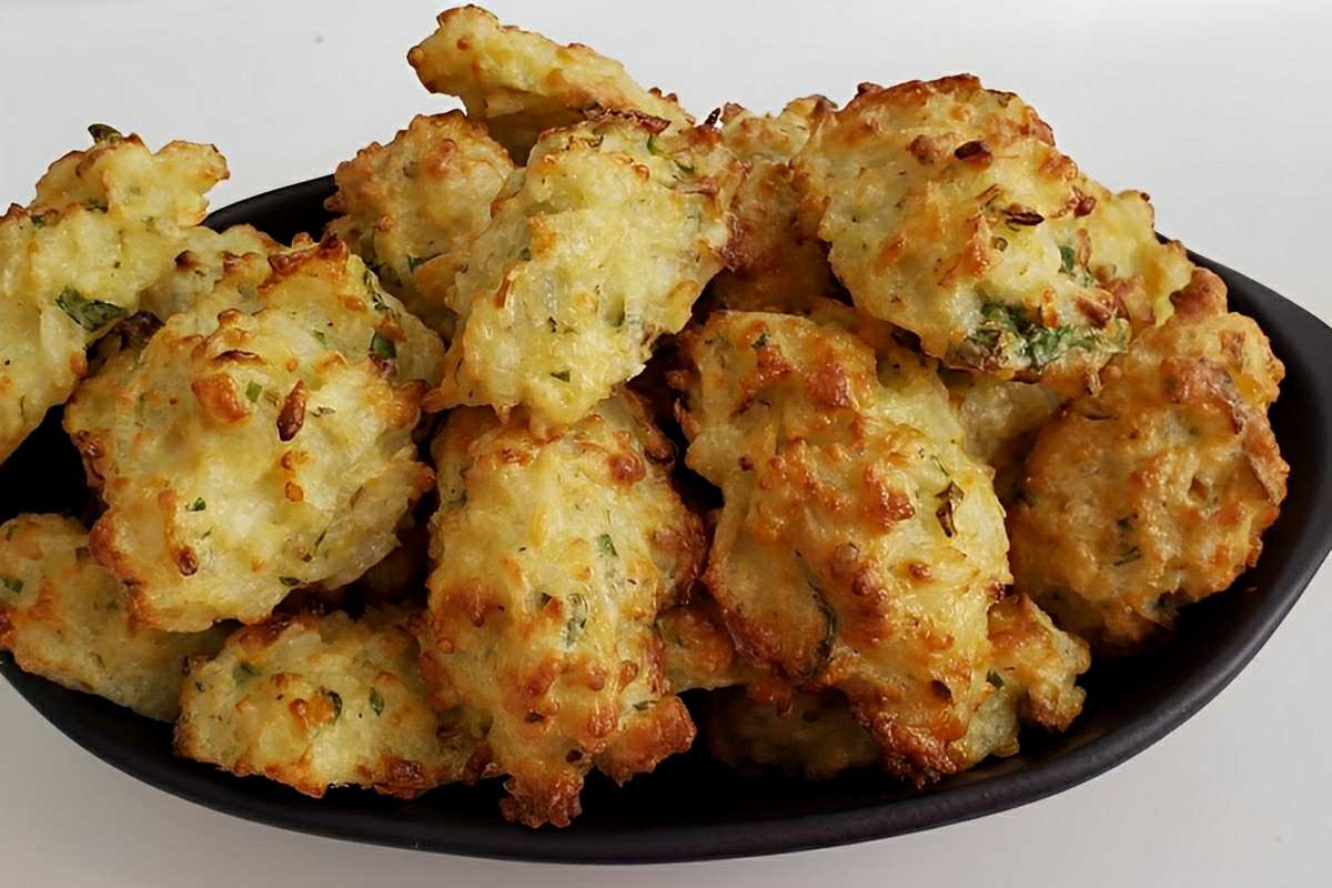 Bolinho de arroz na air fryer mais saudável e sem sujar seu fogão de gordura