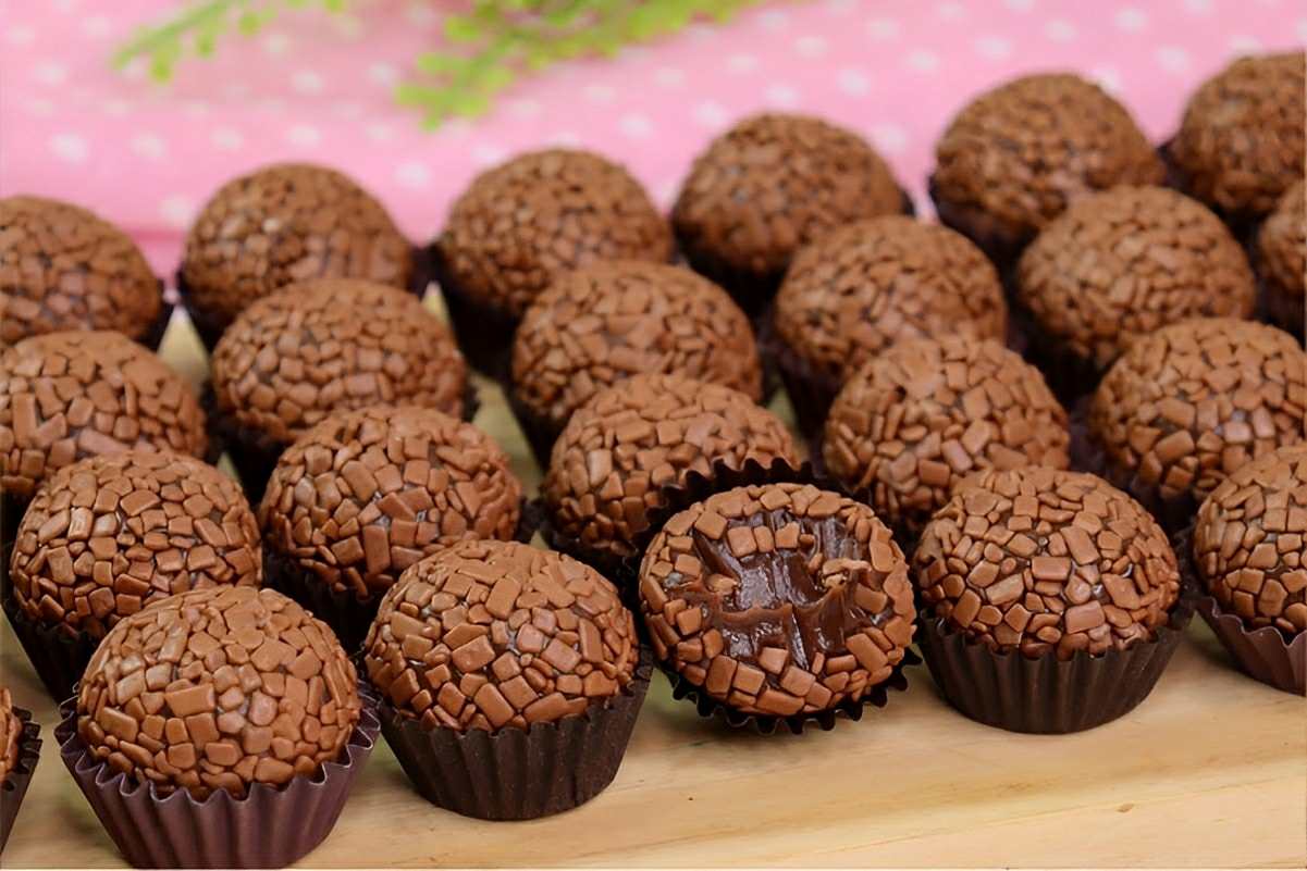 Brigadeiro gourmet de um jeito fácil para vender ou presentear