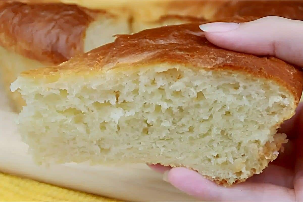 Pão caseiro que não precisa sovar fácil de fazer e perfeito para servir com manteiga geleias ou requeijão