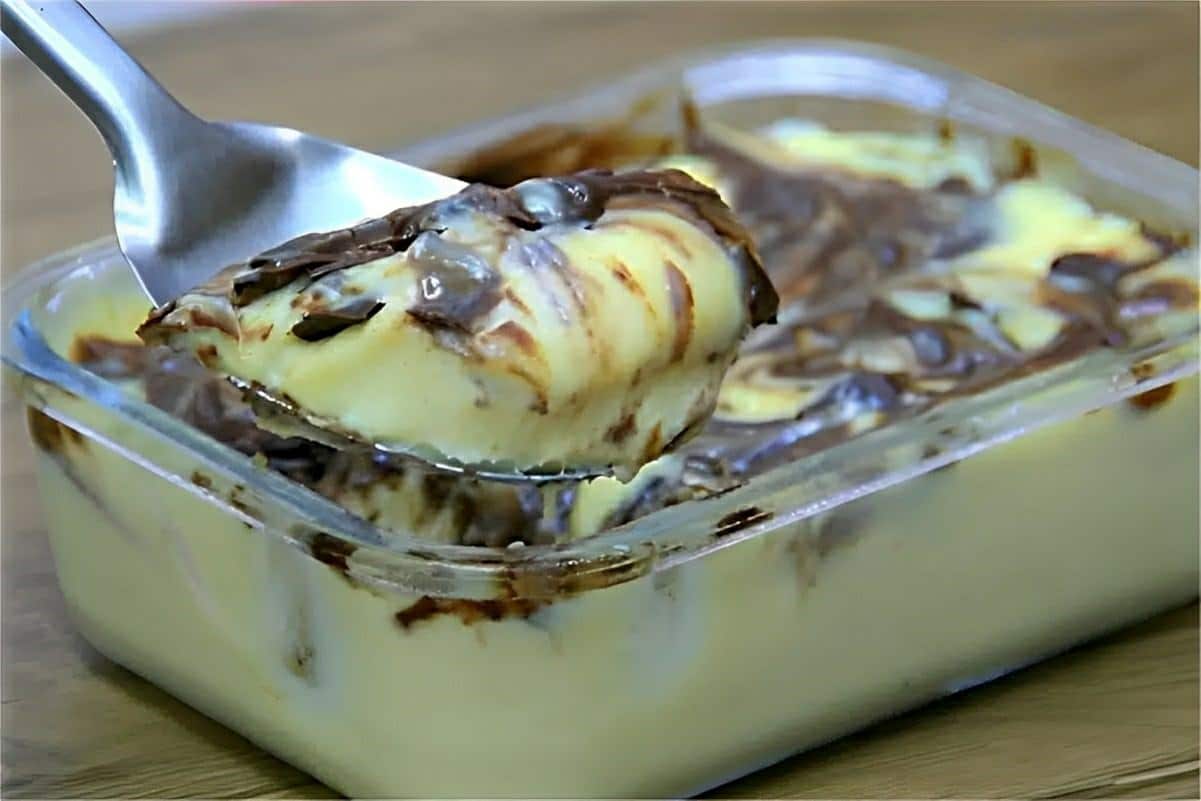 Sobremesa cremosa com 3 ingredientes para deixar seu fim de semana muito mais doce