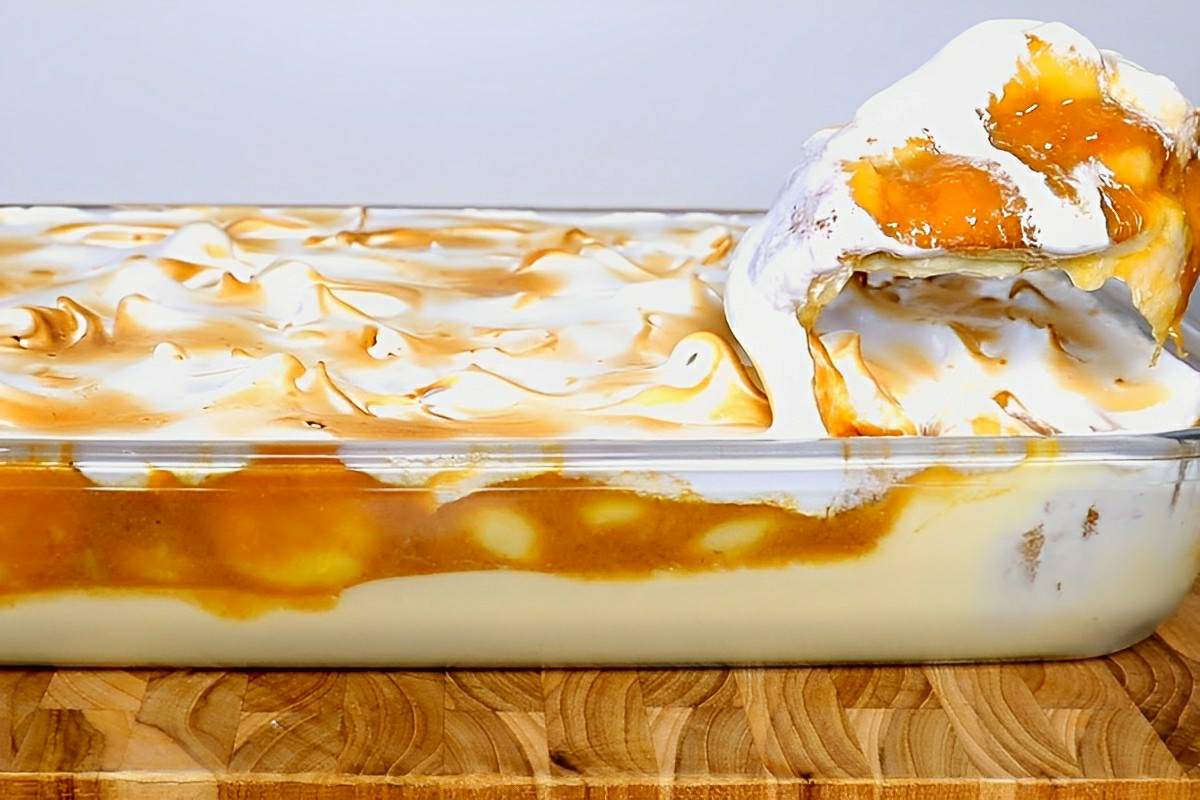 Sobremesa de banana diferente deliciosa cremosa e muito simples de fazer