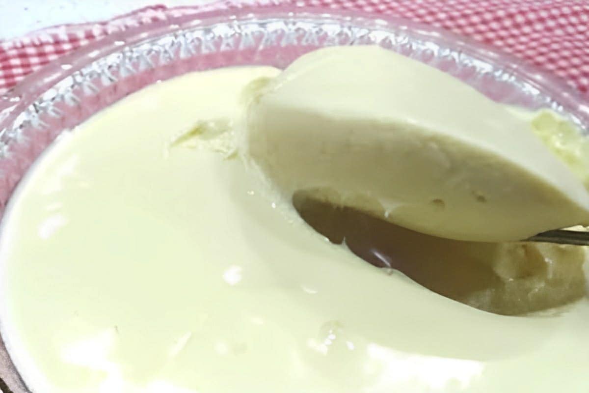 Sobremesa de liquidificador usando apenas 3 ingredientes ficou uma delícia e muito cremosa