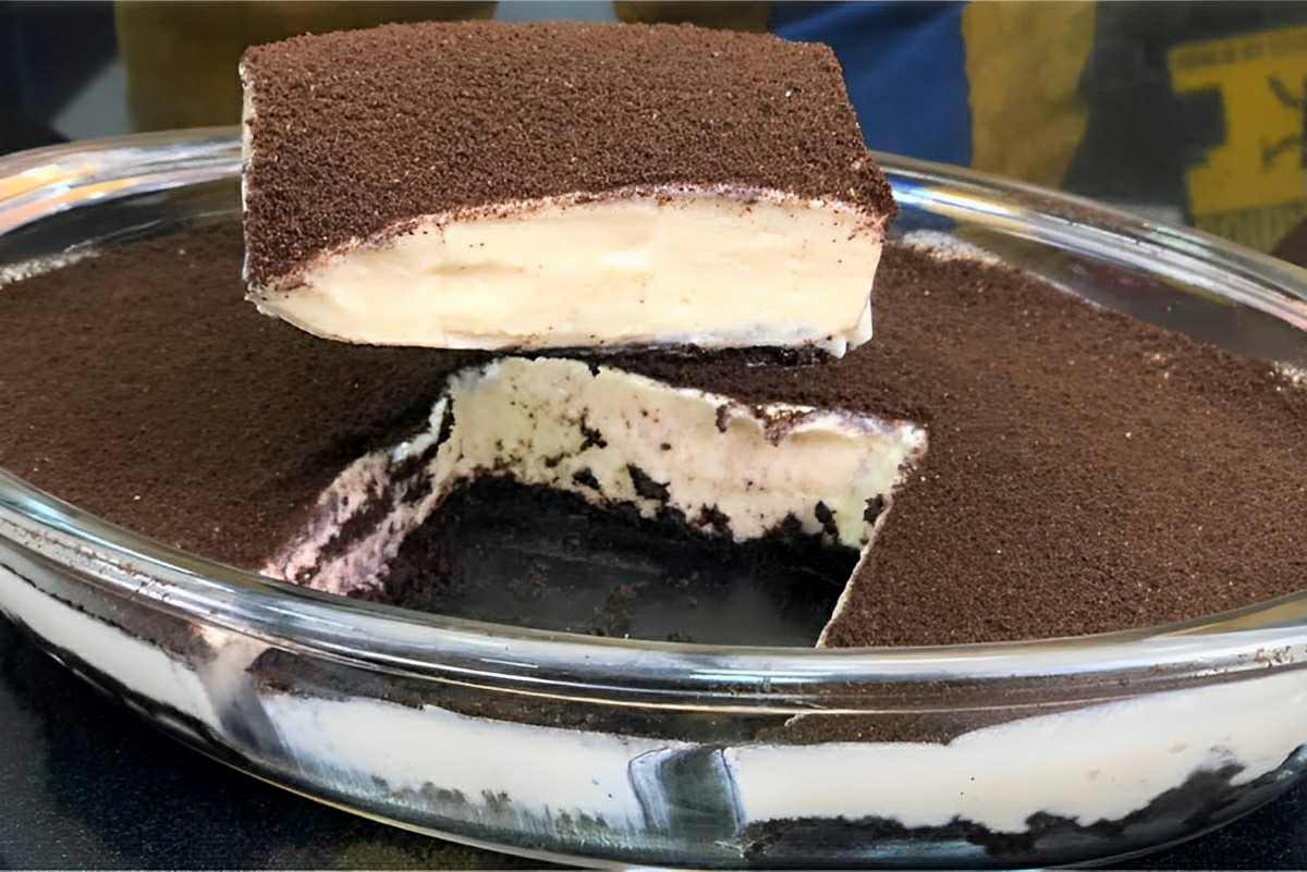 Sobremesa fácil e barata feita com ingredientes que você tem em casa