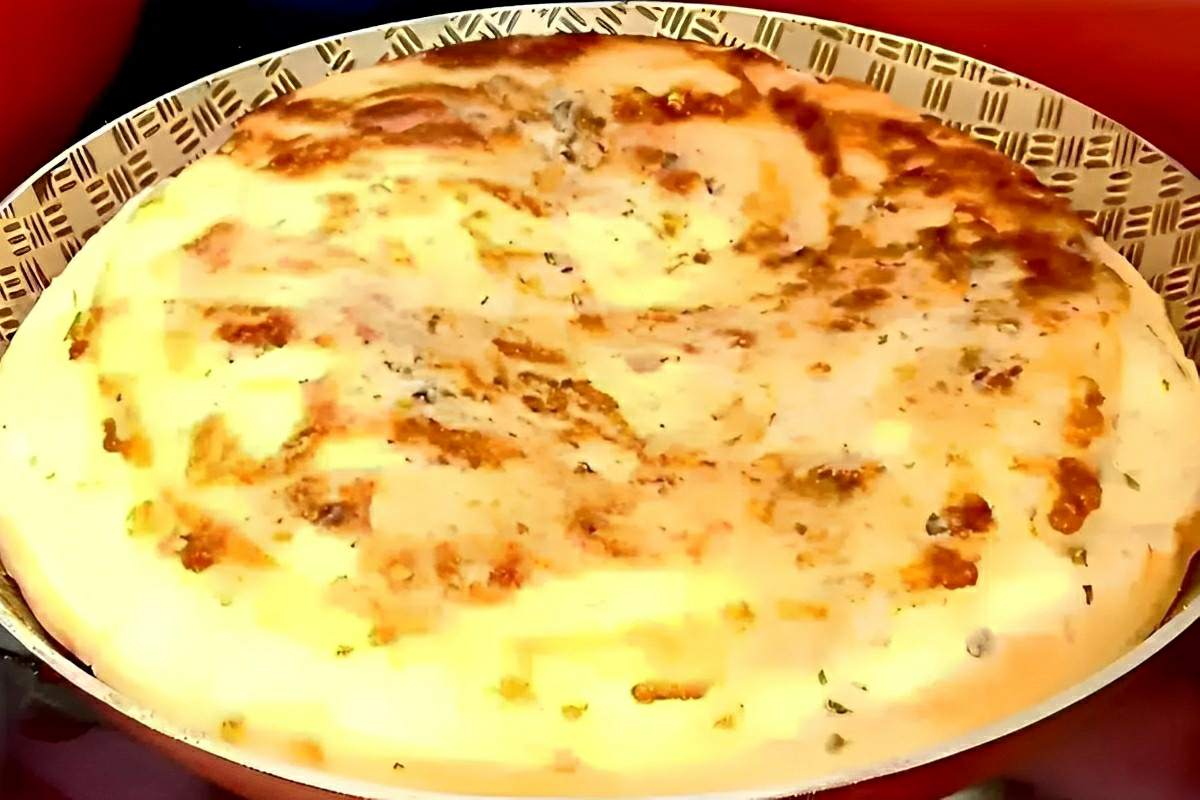 Pão de tapioca recheado de frigideira um lanche delicioso e muito fácil de fazer