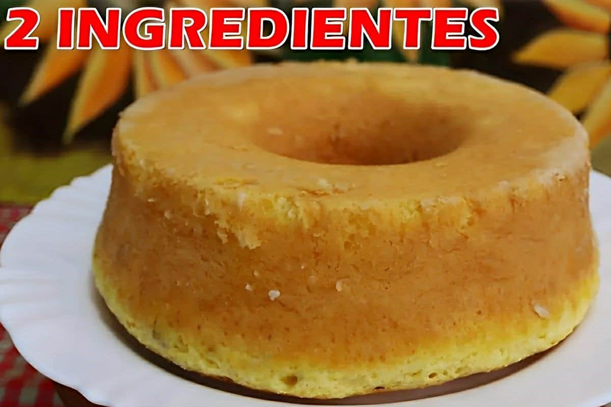 Misturei ovos e leite em pó e fiz um bolo com 2 ingredientes delicioso para o café