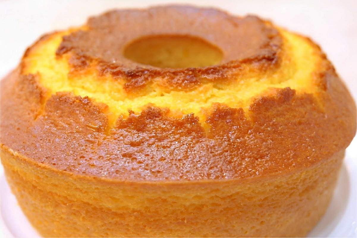 Bolo de laranja em 3 minutos muito macio fofinho e delicioso
