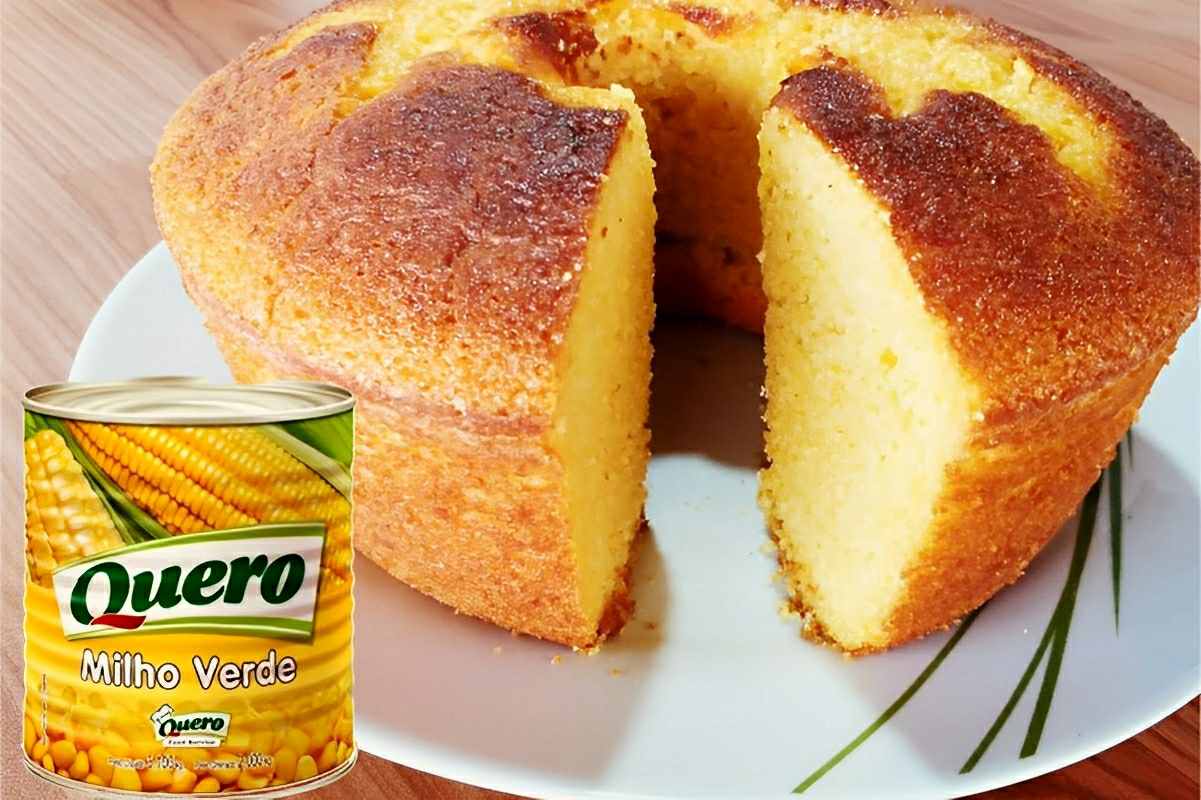 Bolo de milho com milho de latinha: fofinho delicioso e fácil de fazer