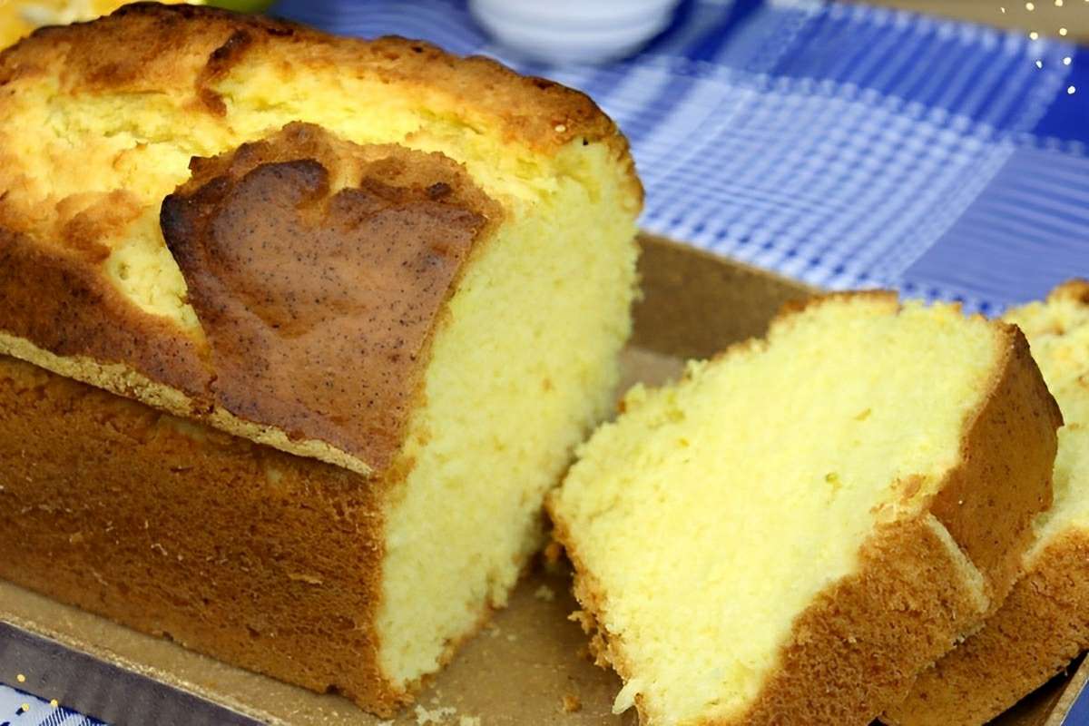 Bolo tipo Pullman de laranja bem fofinho molhadinho e fácil de fazer