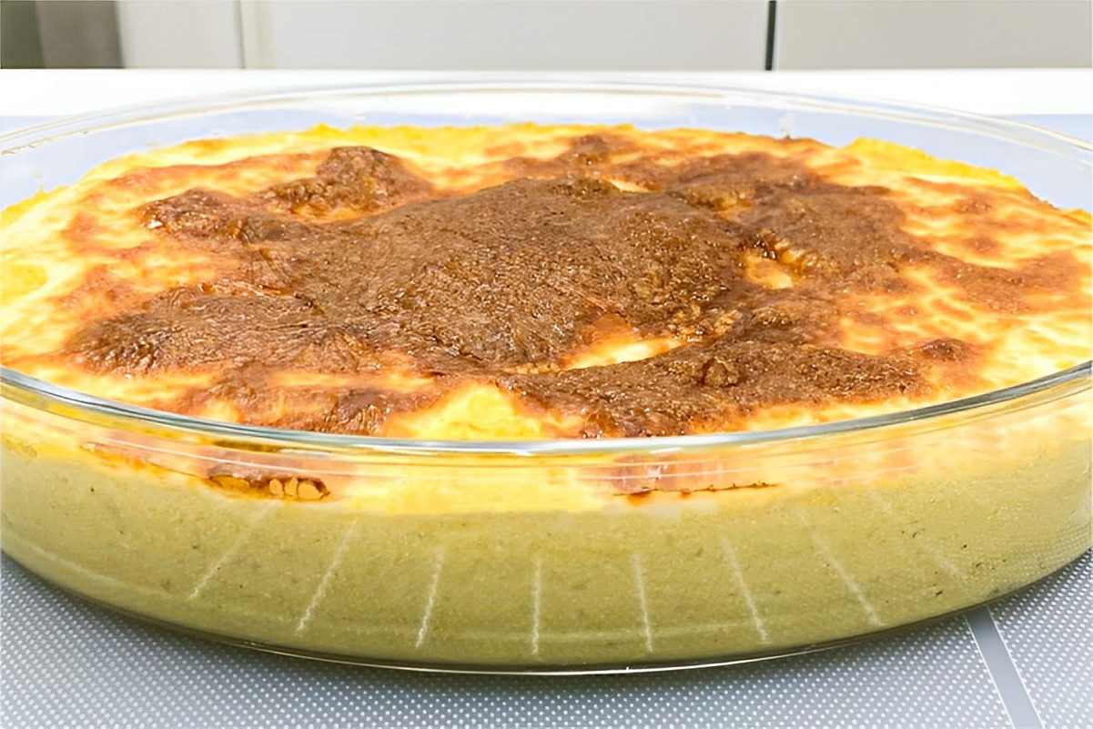 Fricassê de frango cremoso delicioso e fácil de fazer