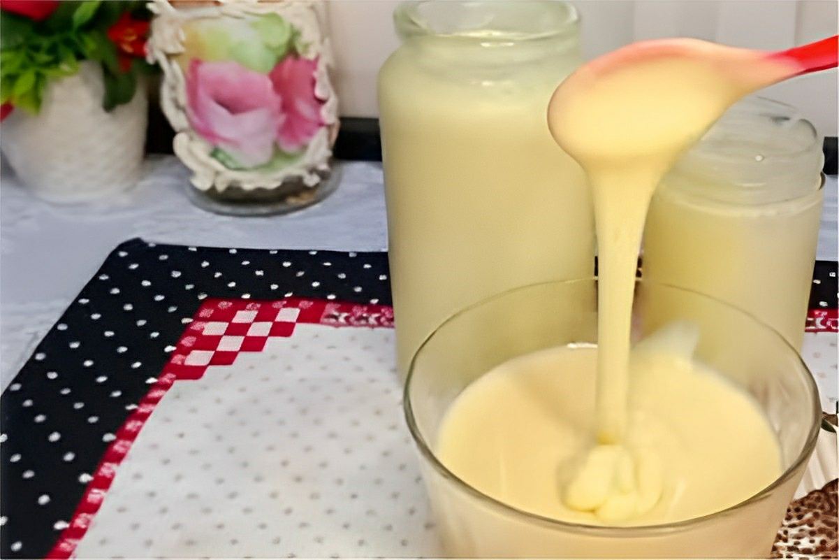 Leite condensado caseiro com apenas 3 ingredientes perfeito para usar em qualquer receita