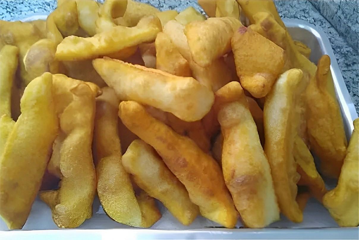Massinha frita da vovó simples deliciosa e perfeita para o lanche da tarde