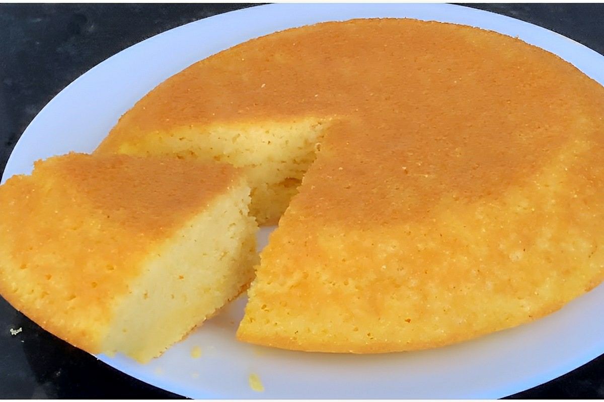Pão de fubá sem farinha de trigo sem óleo e sem forno feito na frigideira em poucos minutos