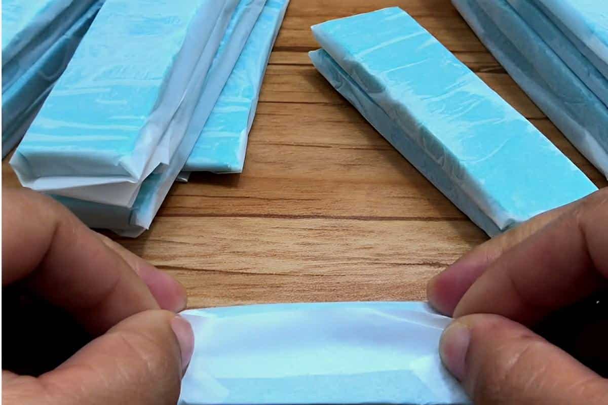 Pastilha sanitária com 2 ingredientes que rende muito