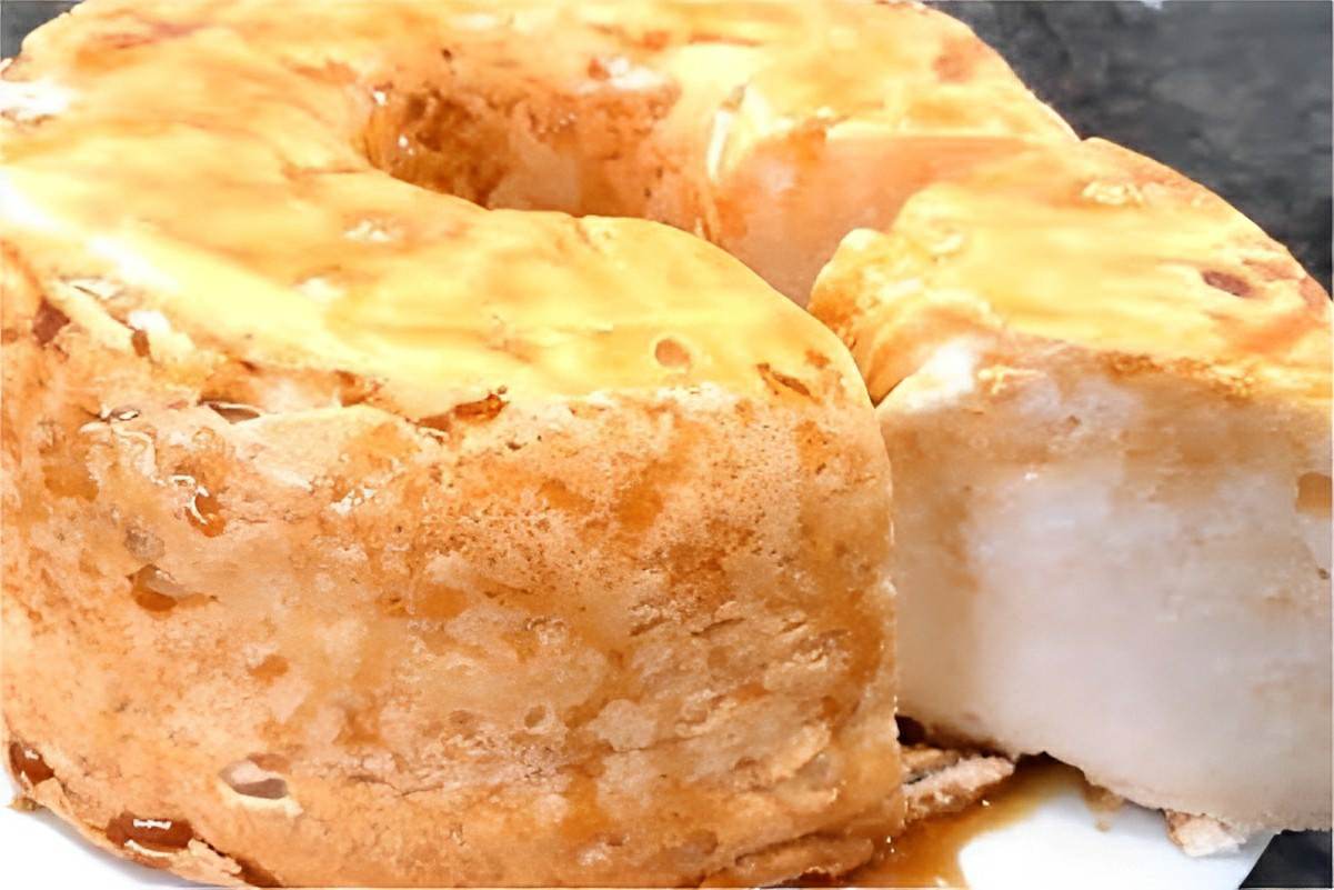 Sobremesa com 2 ingredientes que parece algodão some na boca