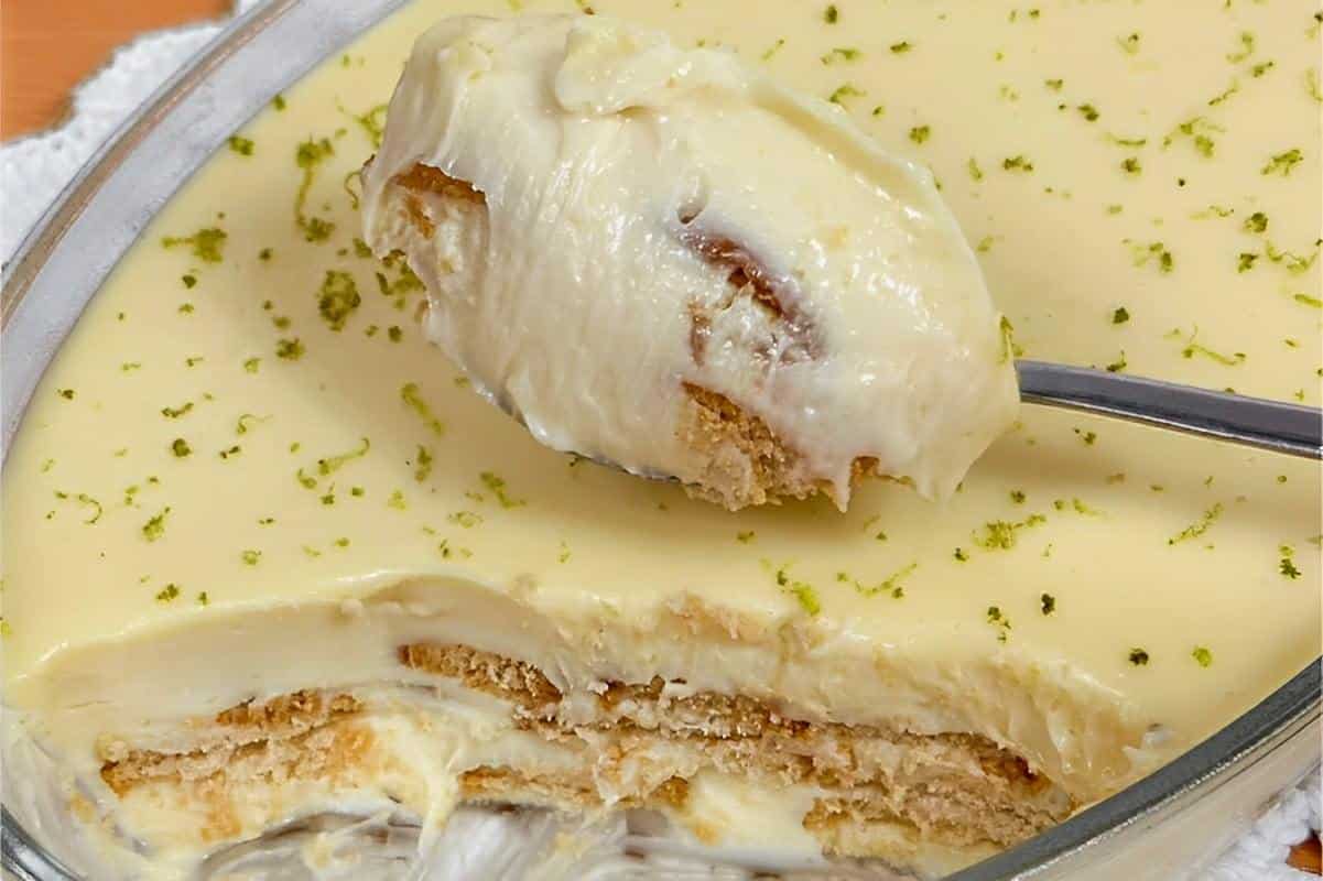 Tenho certeza que você nunca provou uma sobremesa de limão tão fantástica quanto essa