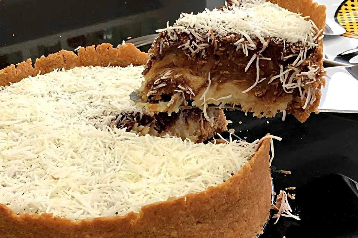 Torta prestígio simples e fácil para servir na sobremesa