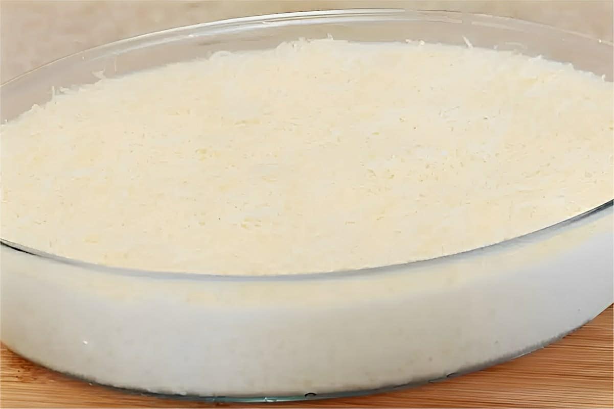 Creme de tapioca delicioso e fácil de fazer: é só misturar os ingredientes e colocar na geladeira