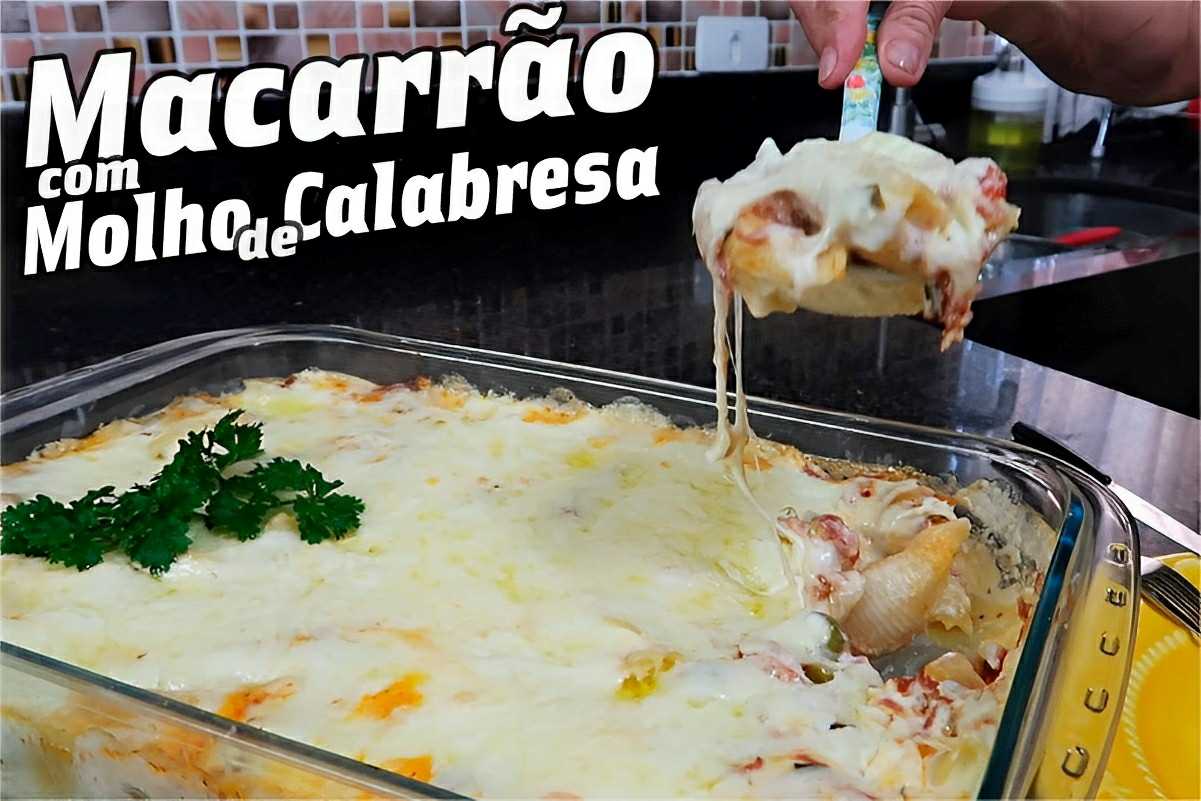Macarrão com molho de calabresa gratinado delicioso e perfeito para o almoço em família