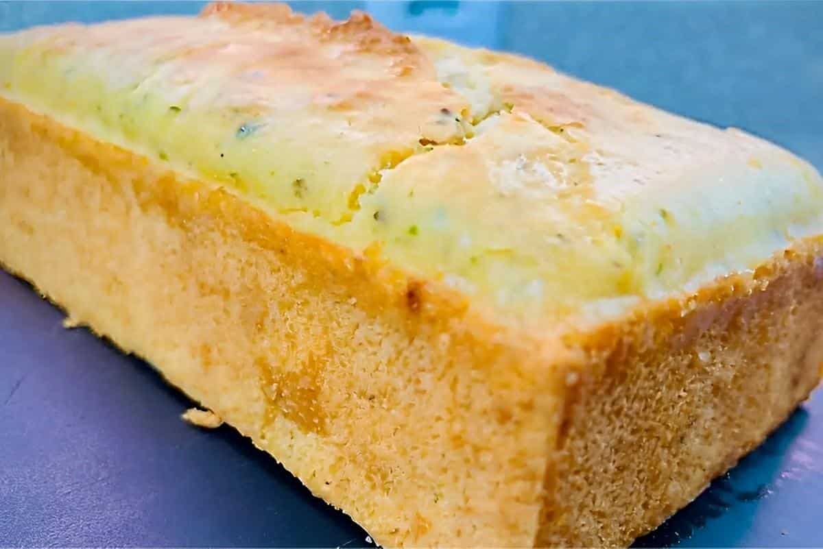 Pão de sal sem farinha de trigo feito no liquidificador delicioso e perfeito para o lanche ou café