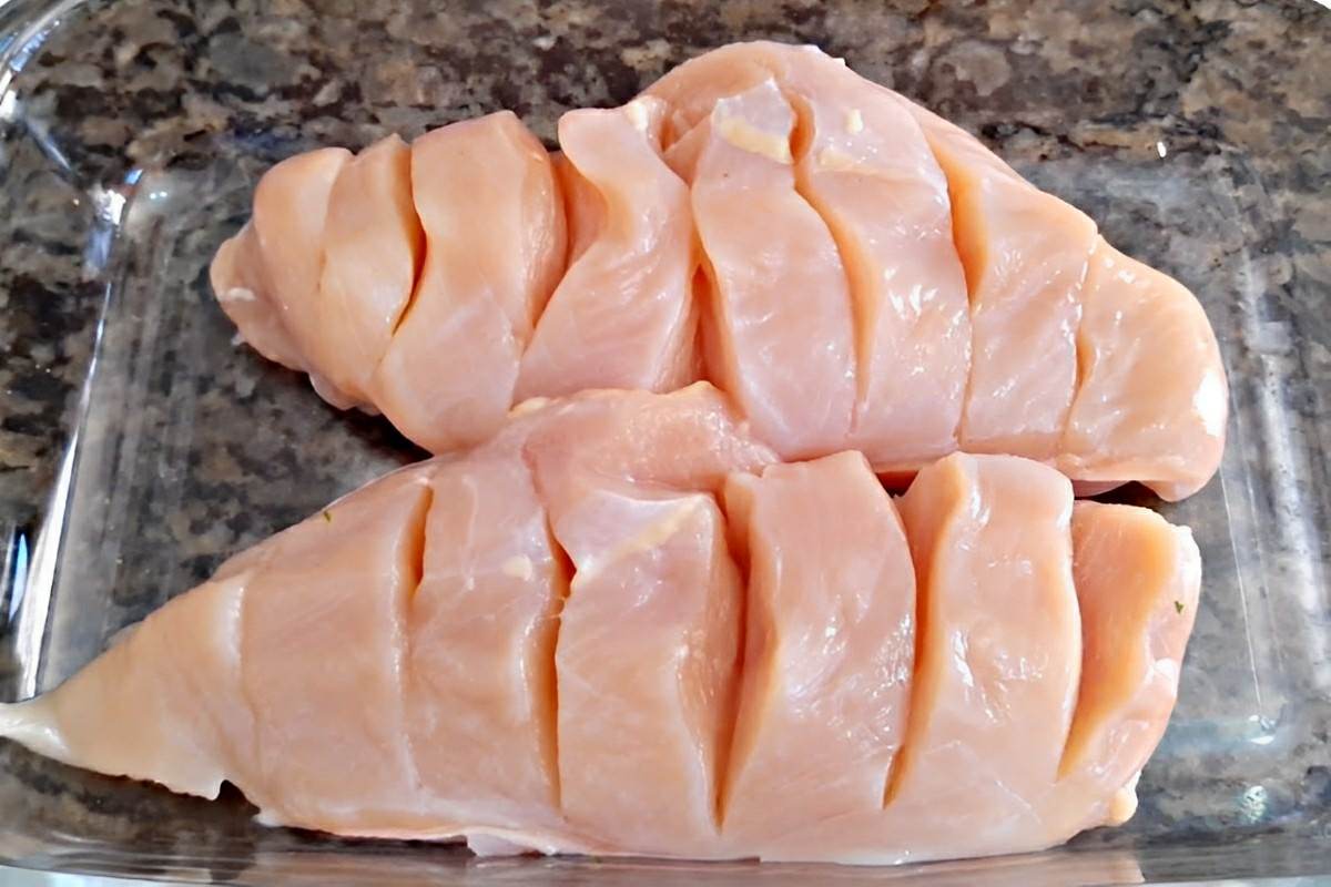 Receita de peito de frango diferente para deixar toda a família com água na boca
