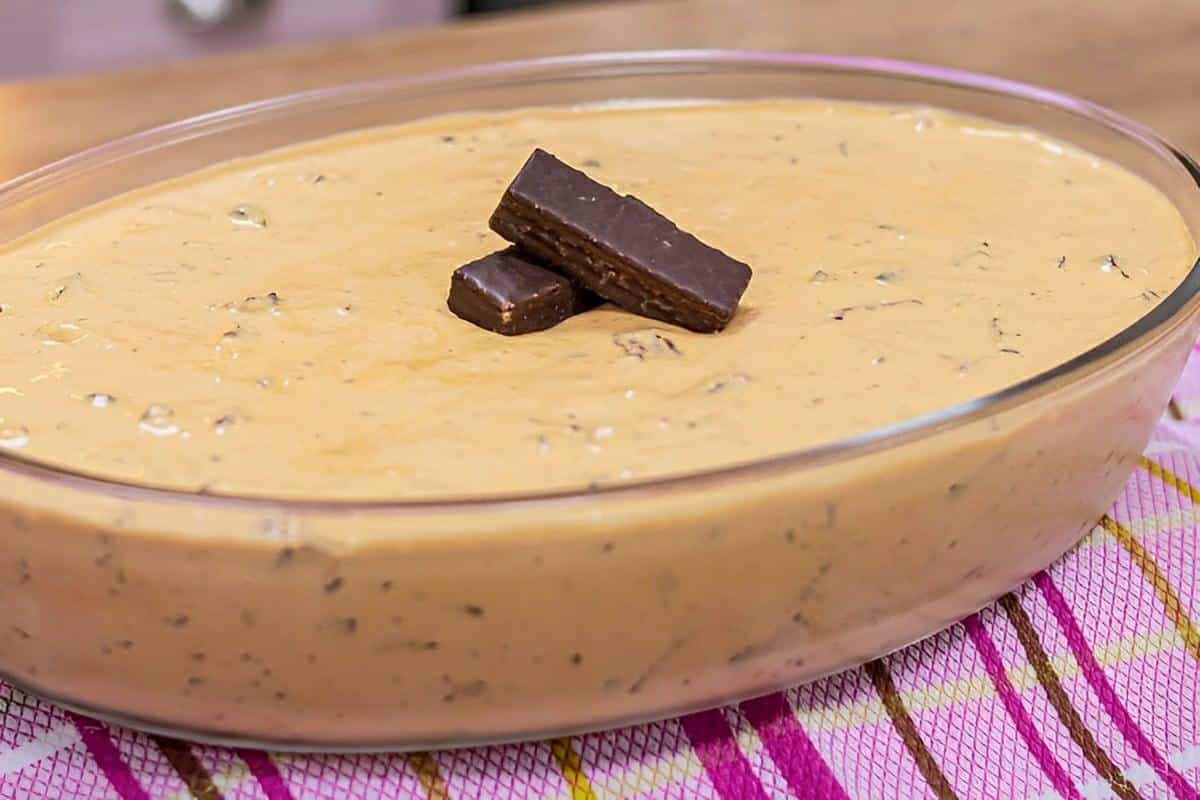 Sobremesa de 3 ingredientes de dar água na boca e muito fácil de preparar