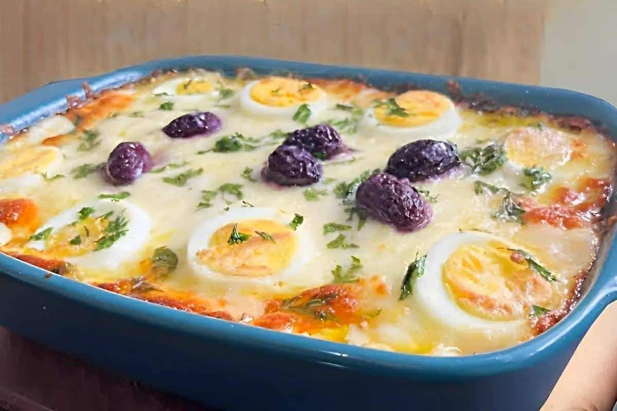 Batata à portuguesa com molho branco: uma receita para deixar toda a família com água na boca