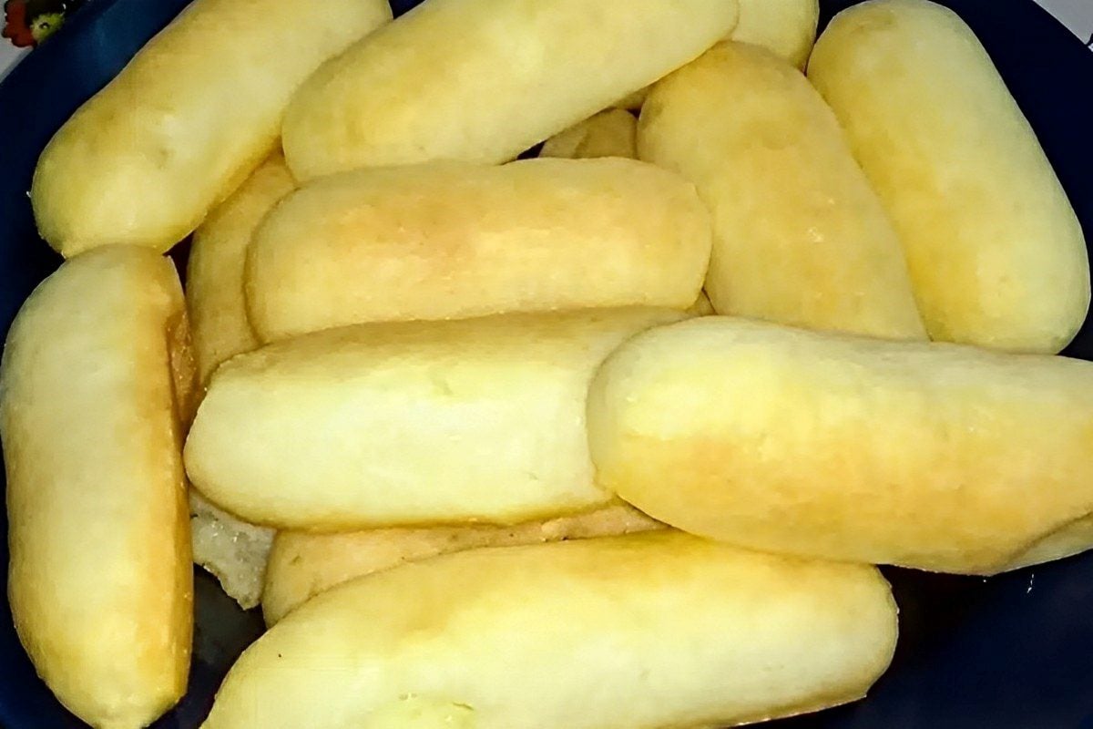 Biscoito de tapioca simples e fácil de preparar uma delícia que até criança consegue fazer