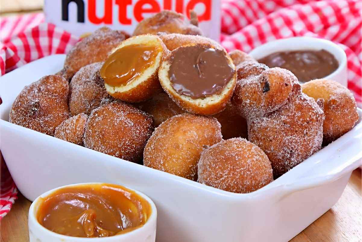 Bolinho de chuva recheado fofinho e fácil de fazer para o seu lanche da tarde