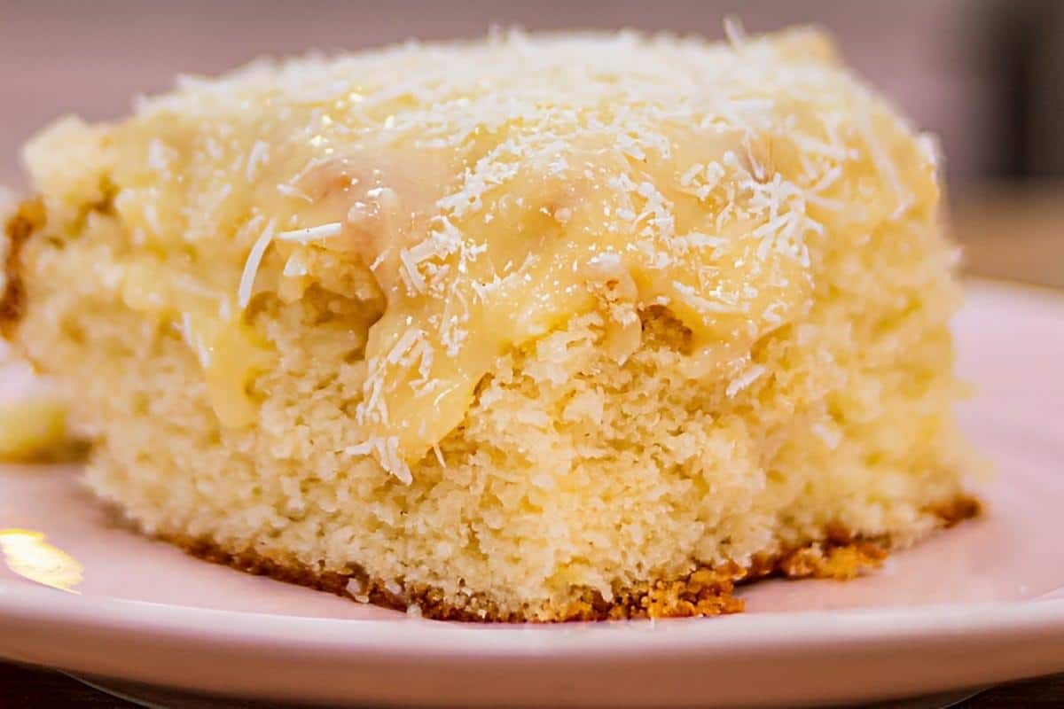 Bolo de cocada diferente delicioso e perfeito para o lanche da tarde