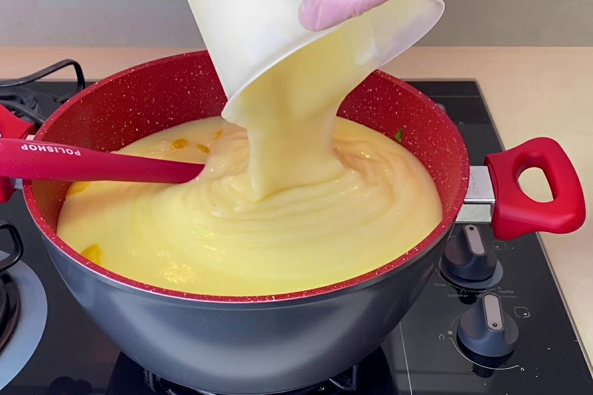 Caldo de mandioca super cremoso para o seu jantar ser uma delícia