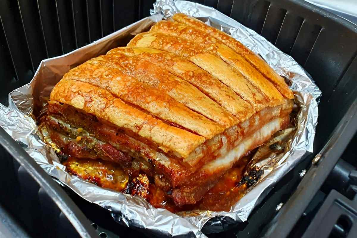 Panceta de porco à pururuca na airfryer o corte mais gotoso do porco de um jeito simples e prático
