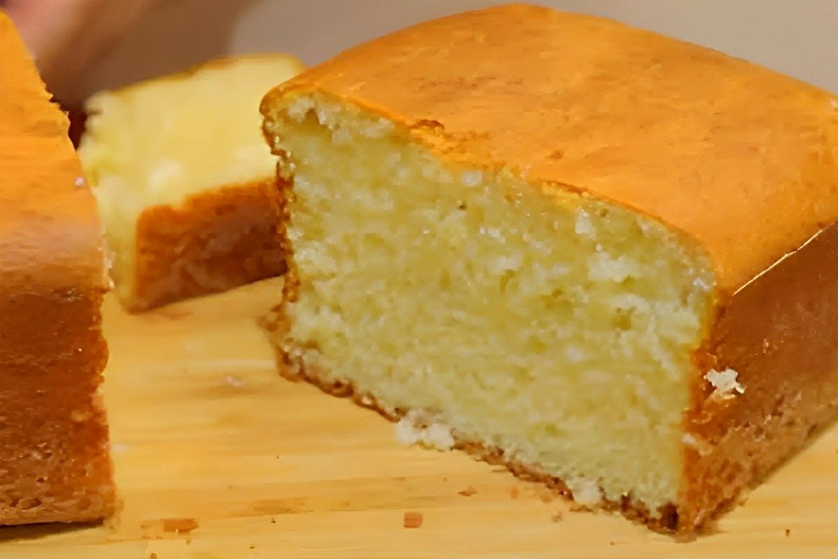 Pão caseiro rápido que não precisa sovar é só misturar os ingredientes esperar crescer e assar