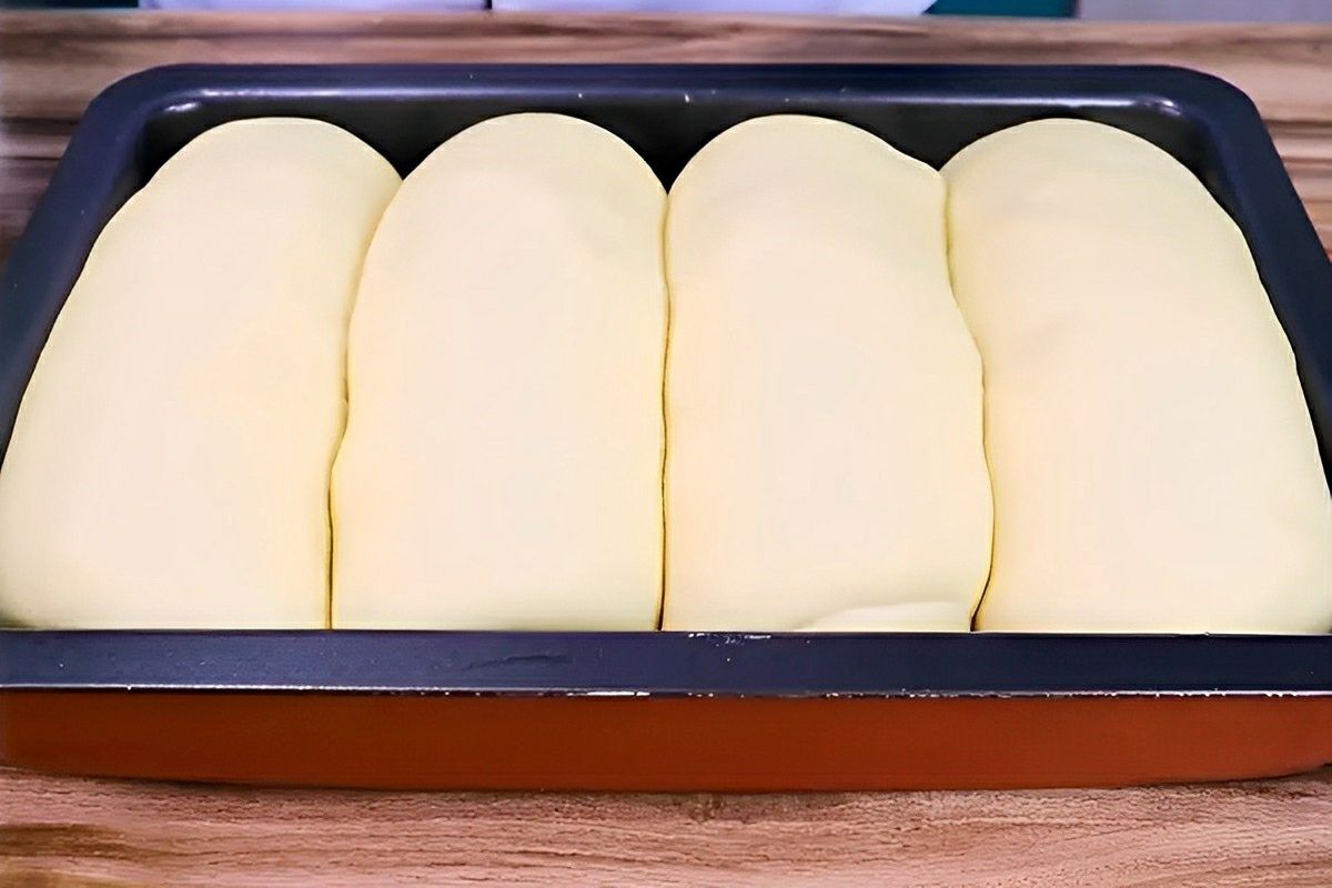Pão do padre: um pão caseiro macio e fofinho para o seu lanche da tarde ou café da manhã