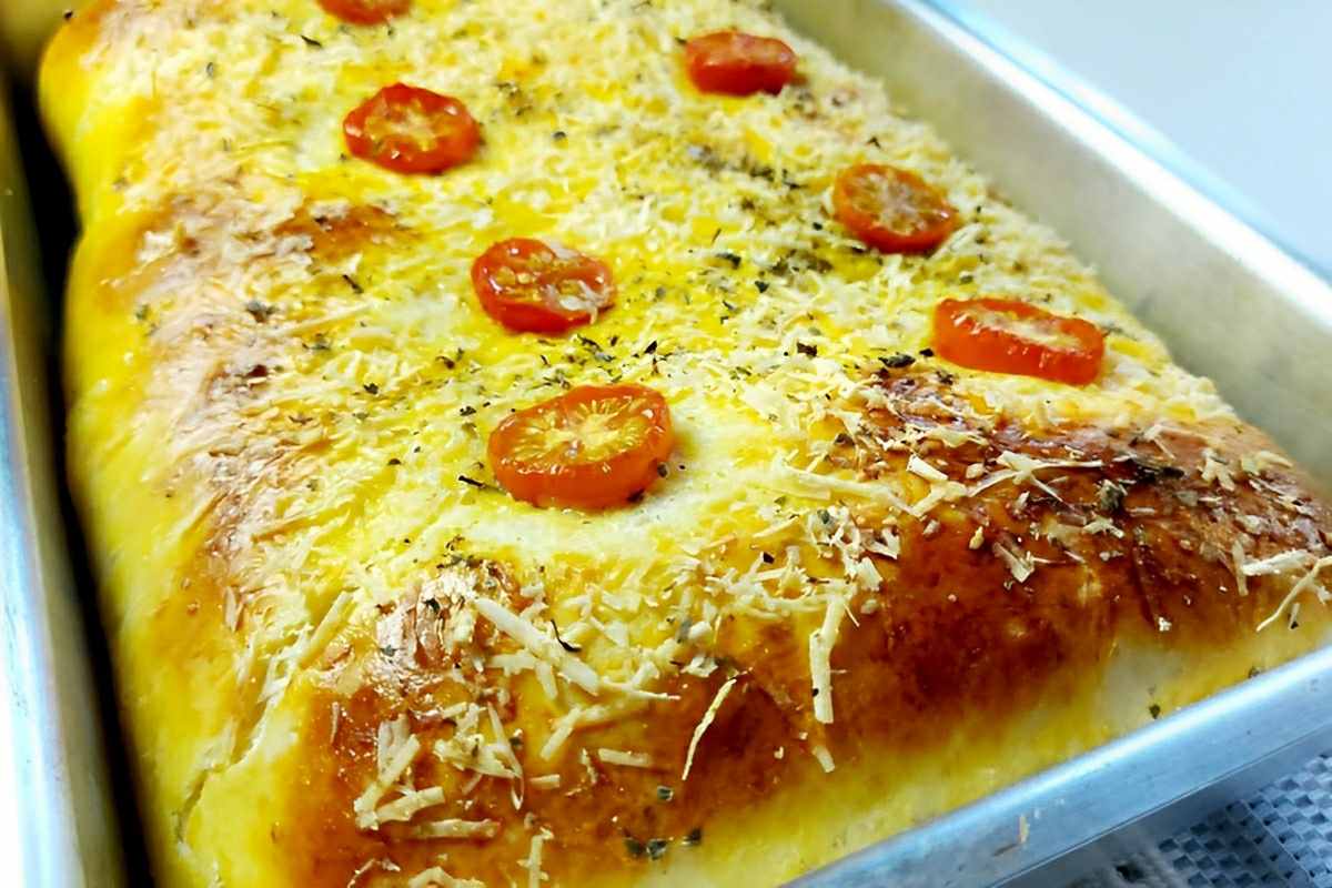 Pão pizza em sovar muito rápido e perfeito para o lanche de toda a família