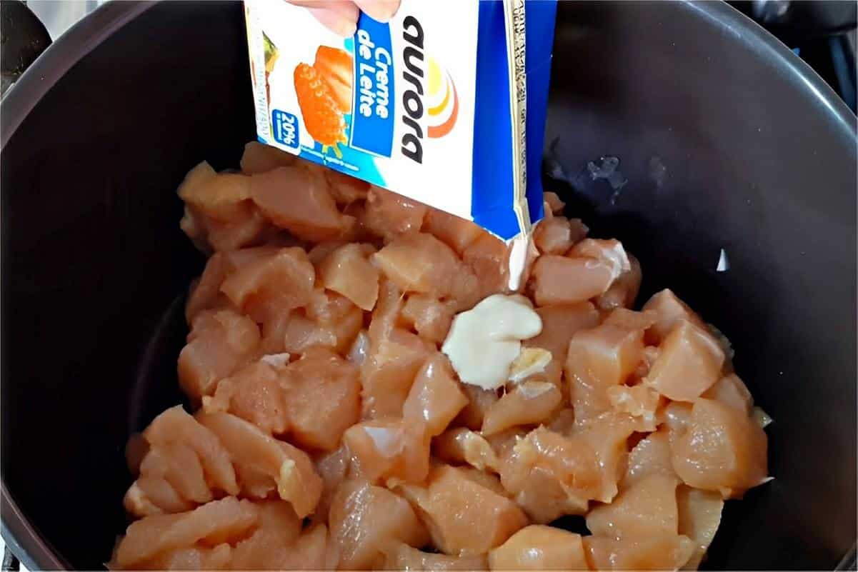 Receita com frango econômica e deliciosa para o dia a dia