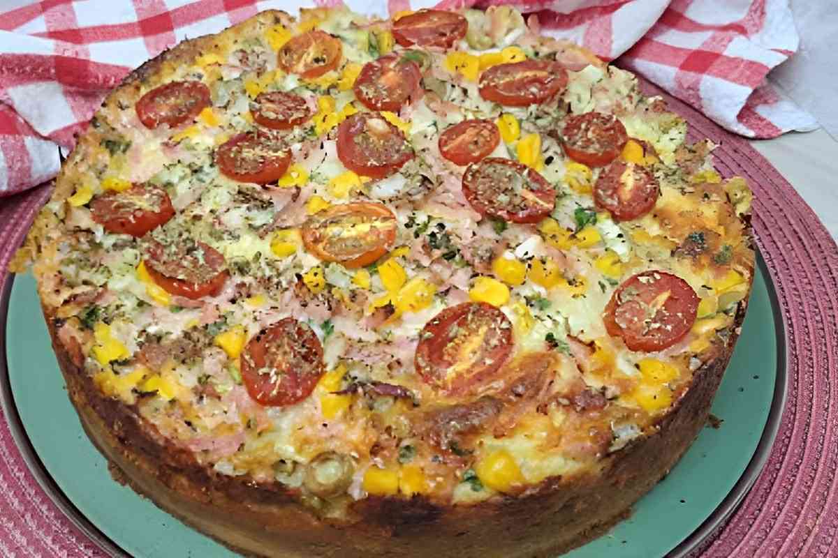 Torta salgada de presunto e queijo perfeita para o lanche de toda a família