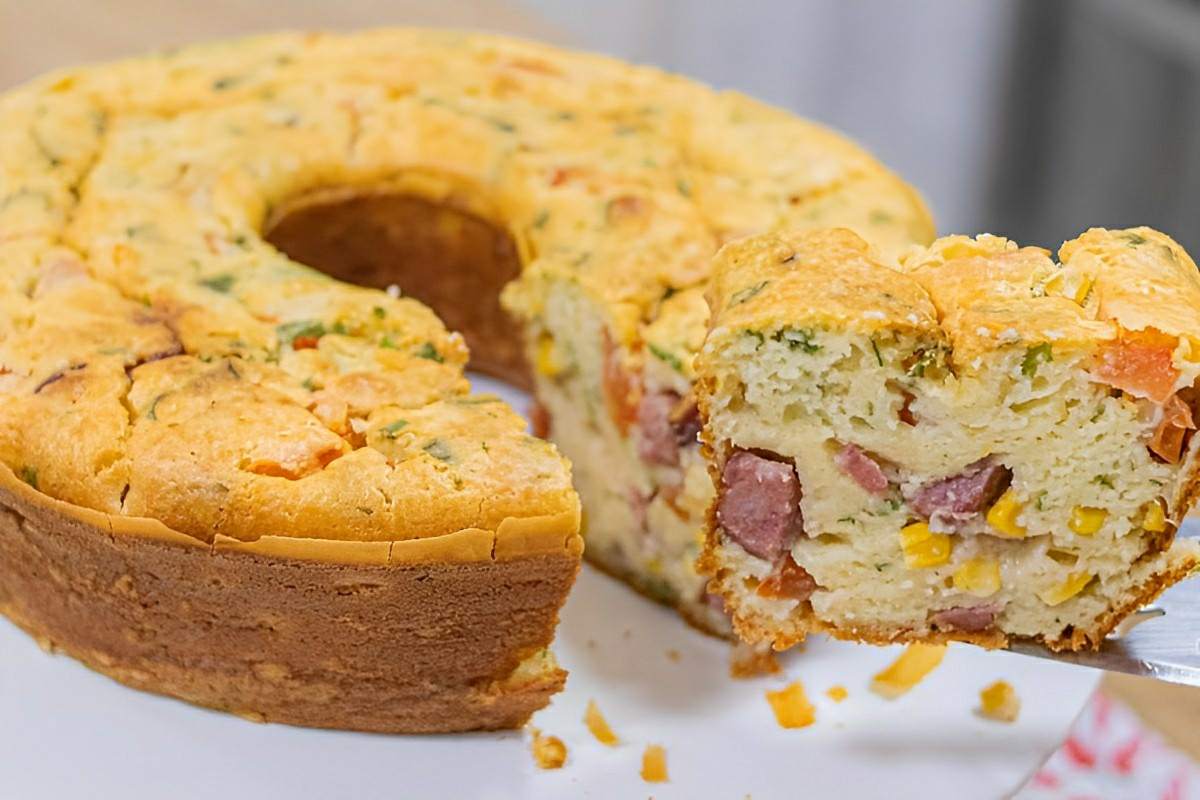 Bolo salgado de calabresa: um lanche econômico e delicioso para qualquer hora do dia