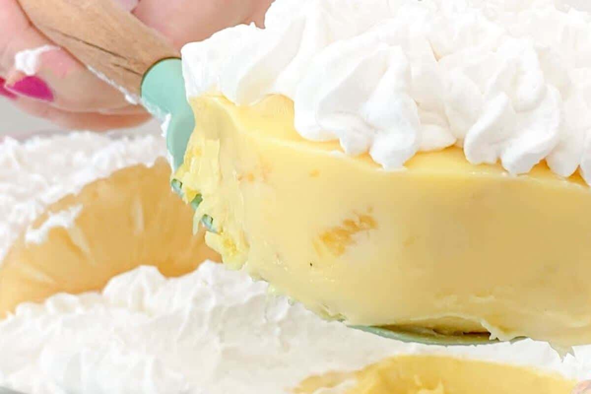 Mesa de natal: Gelado de abacaxi sobremesa cremosa e deliciosa que faço todo final de ano