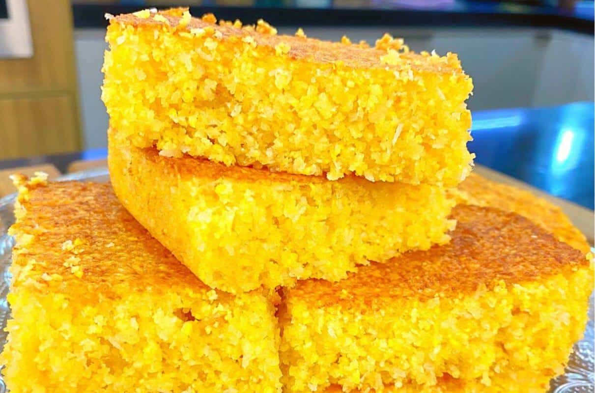 Bolo sem farinha de trigo delicioso para acompanhar a hora do seu café