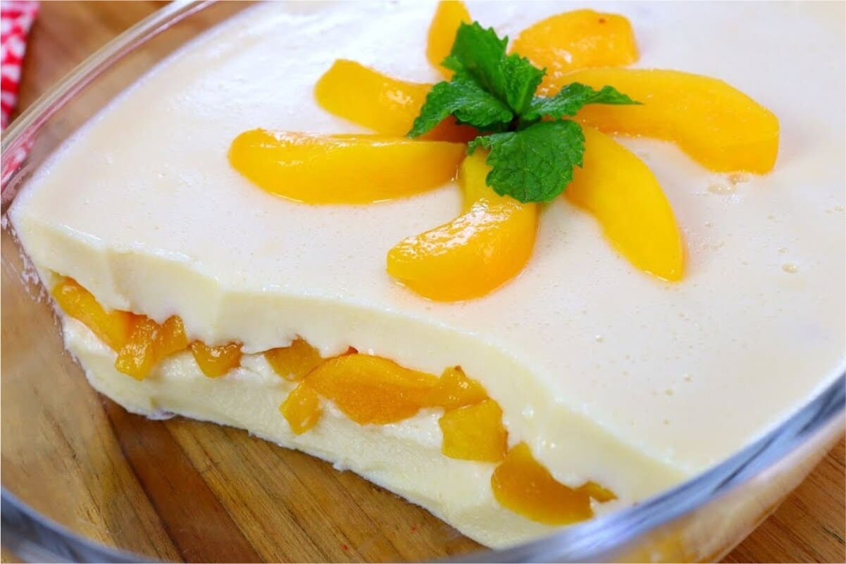 Geladão de pêssego para o ano novo feito com apenas 4 ingredientes