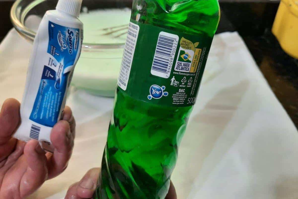 Mistura para limpeza geral e facilitar sua vida para receber os convidados de natal na sua casa